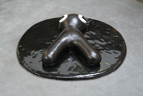 ceramic, 25cm x 120cm x 120cm 